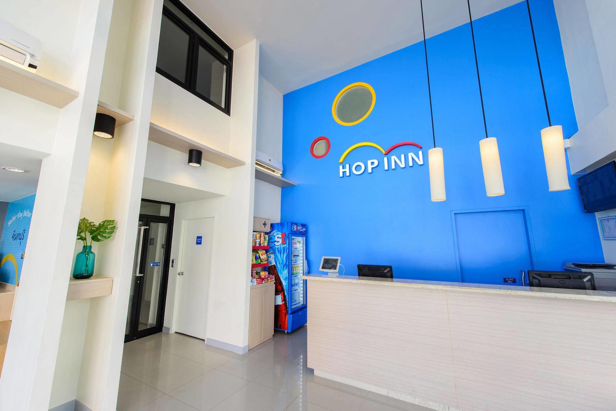 Hop Inn Roi Et Exteriér fotografie