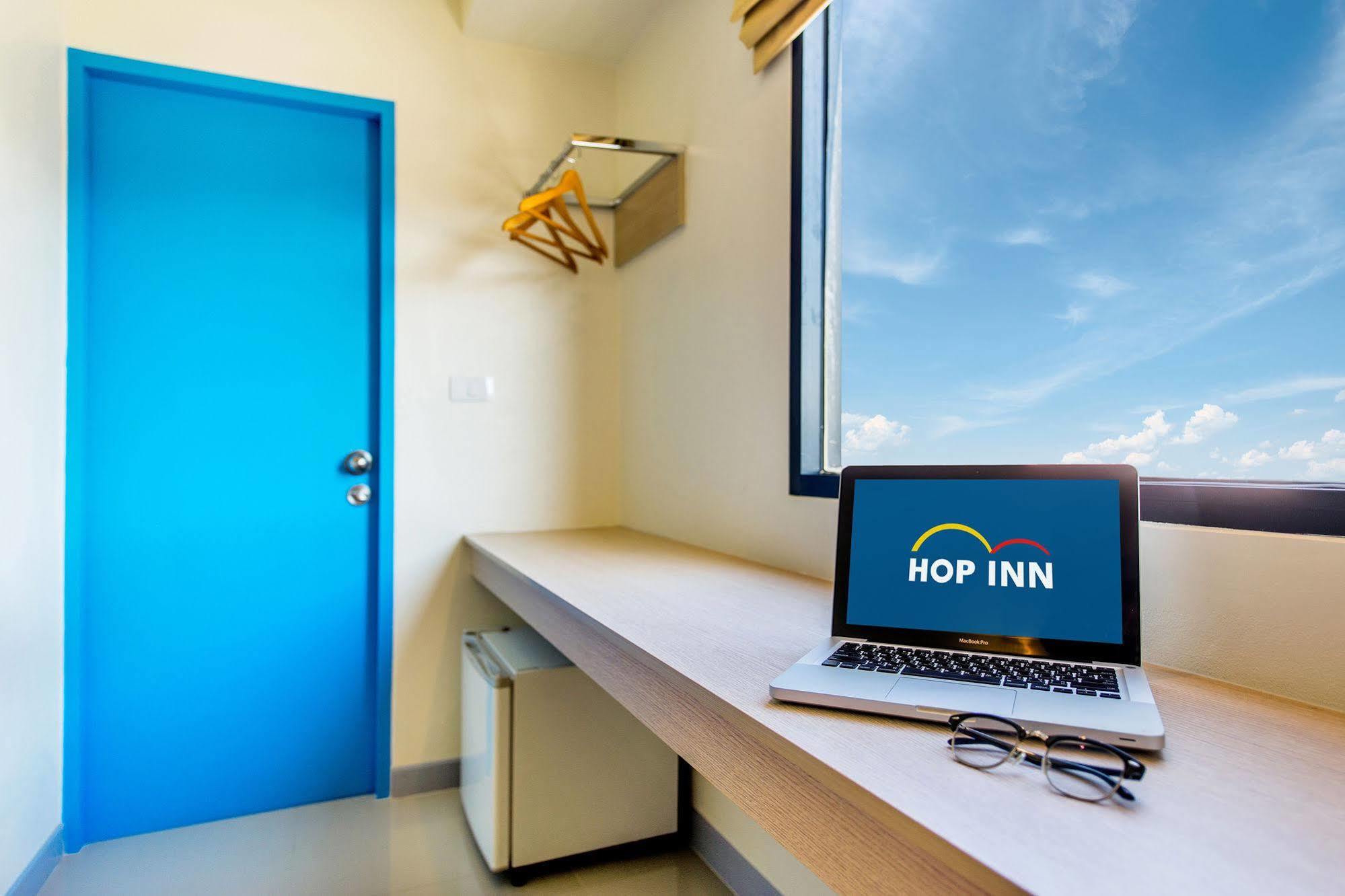 Hop Inn Roi Et Exteriér fotografie