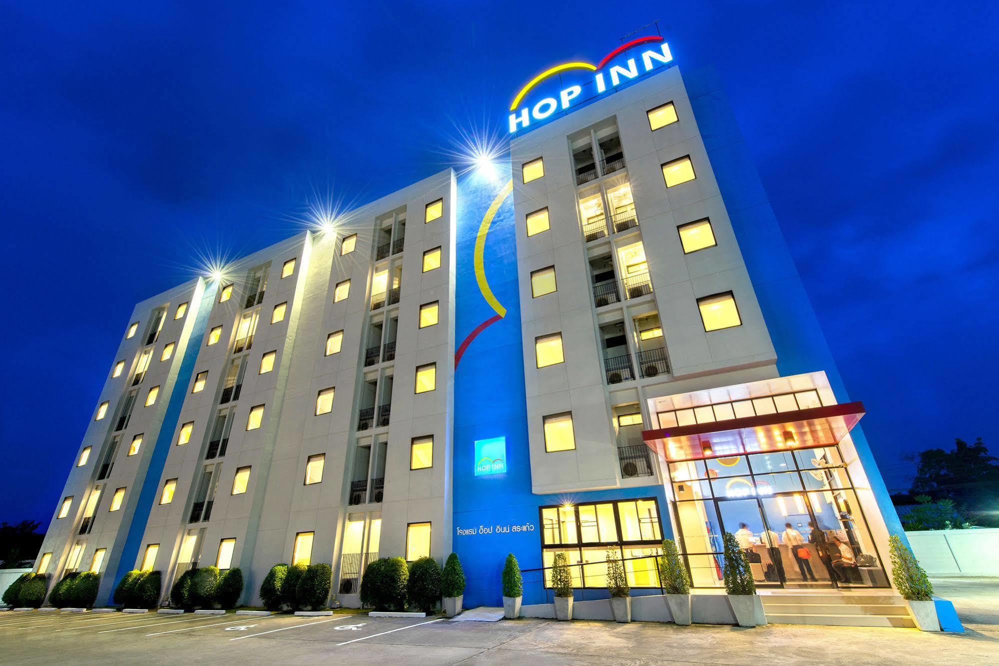 Hop Inn Roi Et Exteriér fotografie